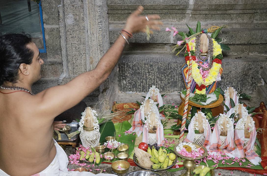 SreeMadam & Shaivam Org Presents Margazhi Grand Marghazhi Bhajanai Abhishega Aradhanai Samapthi Celebration – Sixth Year Celebration Ragaveshvarar Temple, Derisanamcope | 14-01-2026 - Image 5
