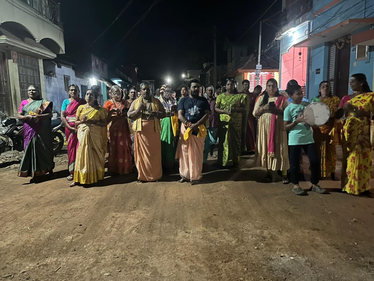 SreeMadam Derisanamcope 6th Year Margazhi Month Thiruvempavai Veedhi Ula “Second Day” 17-12-2025 Wednesday Arulmigu Ulaganayagi Udanurai Sri Raghaveswarar Temple Derisanamcope