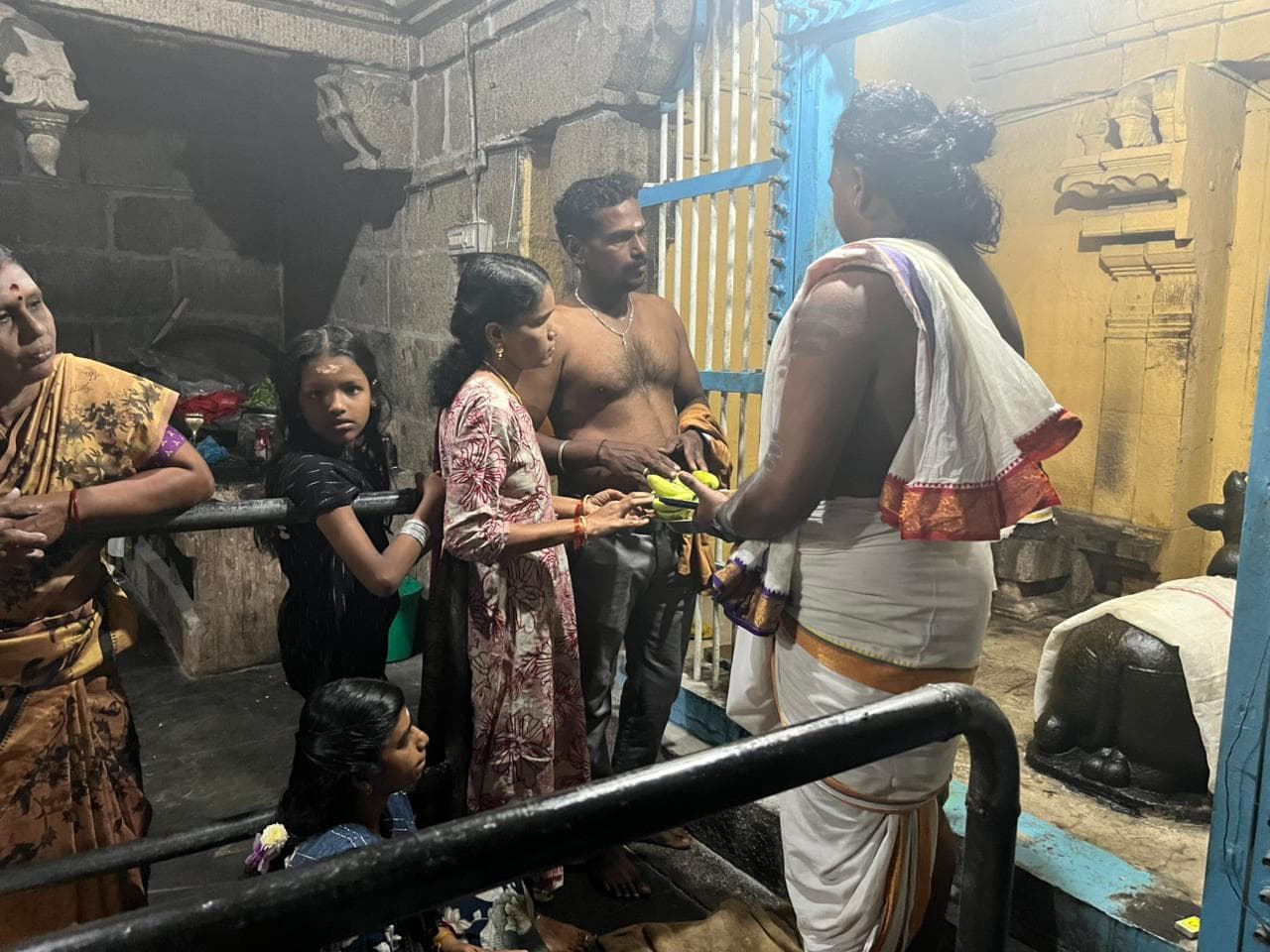 SreeMadam Derisanamcope 6th Year Margazhi Month Thiruvempavai Veedhi Ula “Second Day” 17-12-2025 Wednesday Arulmigu Ulaganayagi Udanurai Sri Raghaveswarar Temple Derisanamcope - Image 3