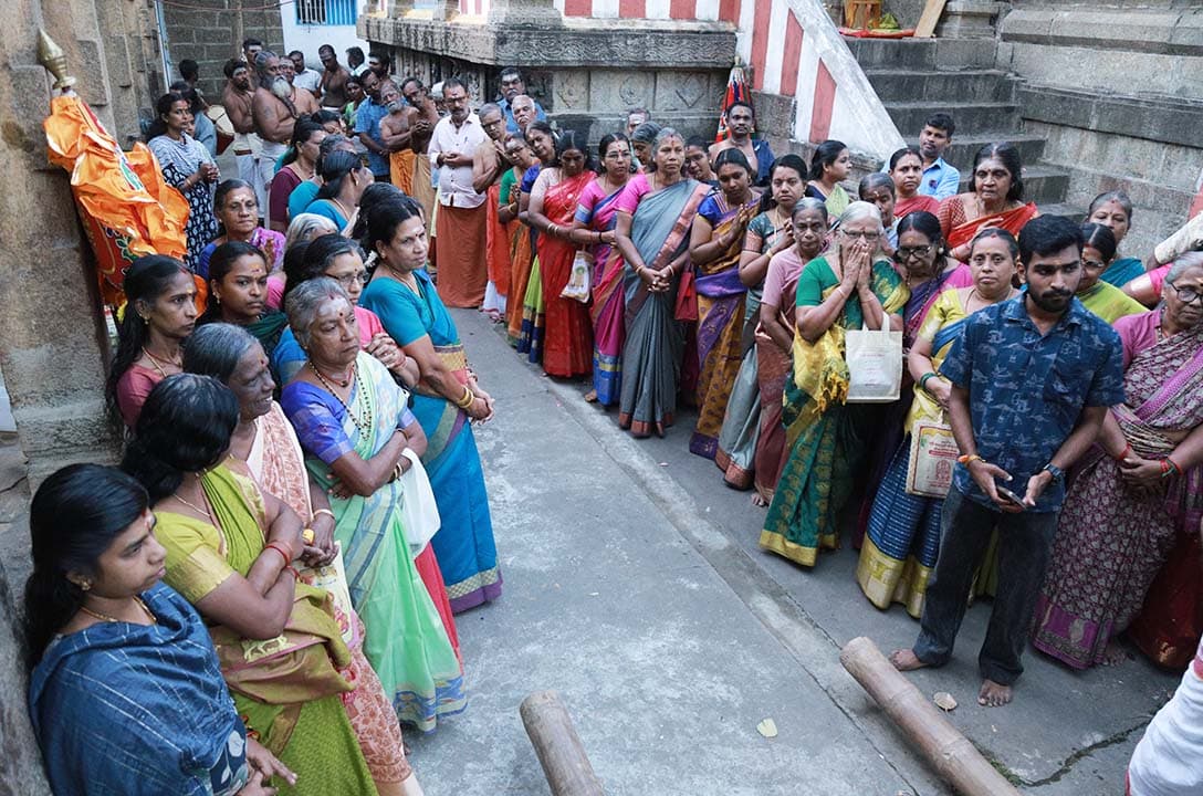 Sacred Thirumurai Pezhai Procession by Siva Muralidharan Ragaveshvarar Temple, Derisanamcope | 14-01-2026 - Image 5