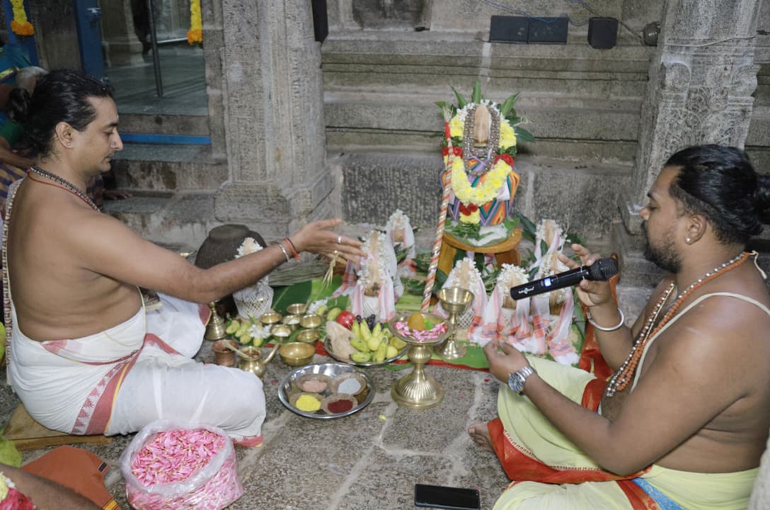 SreeMadam & Shaivam Org Presents Margazhi Grand Marghazhi Bhajanai Abhishega Aradhanai Samapthi Celebration – Sixth Year Celebration Ragaveshvarar Temple, Derisanamcope | 14-01-2026 - Image 6